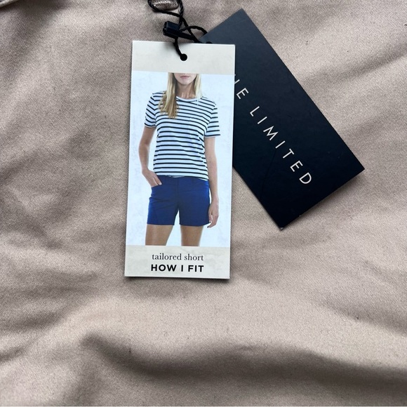 ***NWT***The Limited Tan Women's Shorts - Picture 6 of 7